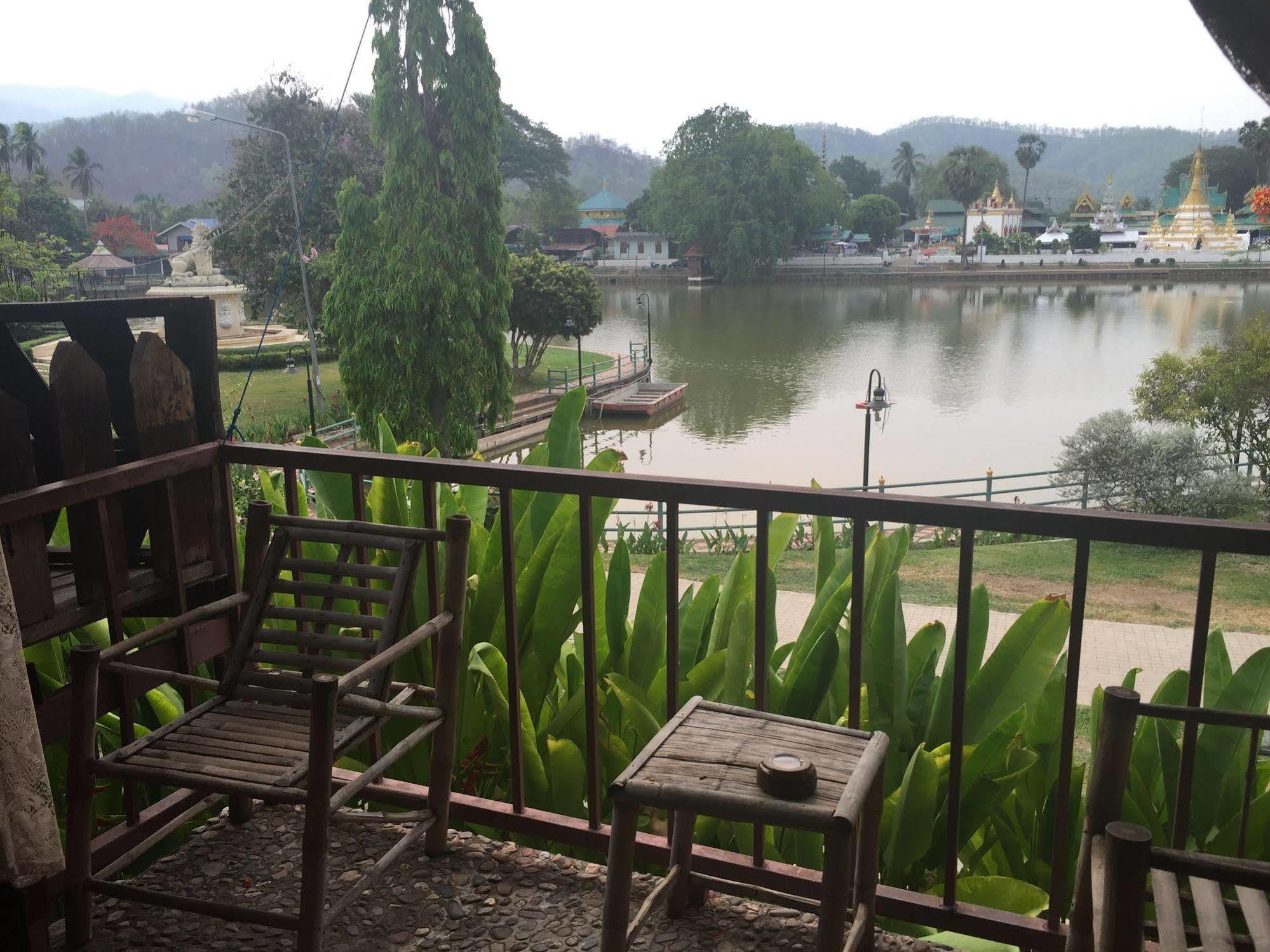 The Likeview Guesthouse Mae Hong Son Eksteriør billede